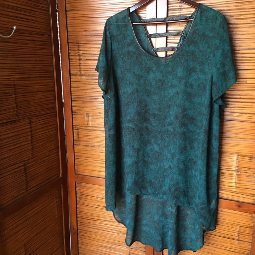Tess Holiday MBLM Tunic Blouse Size 2